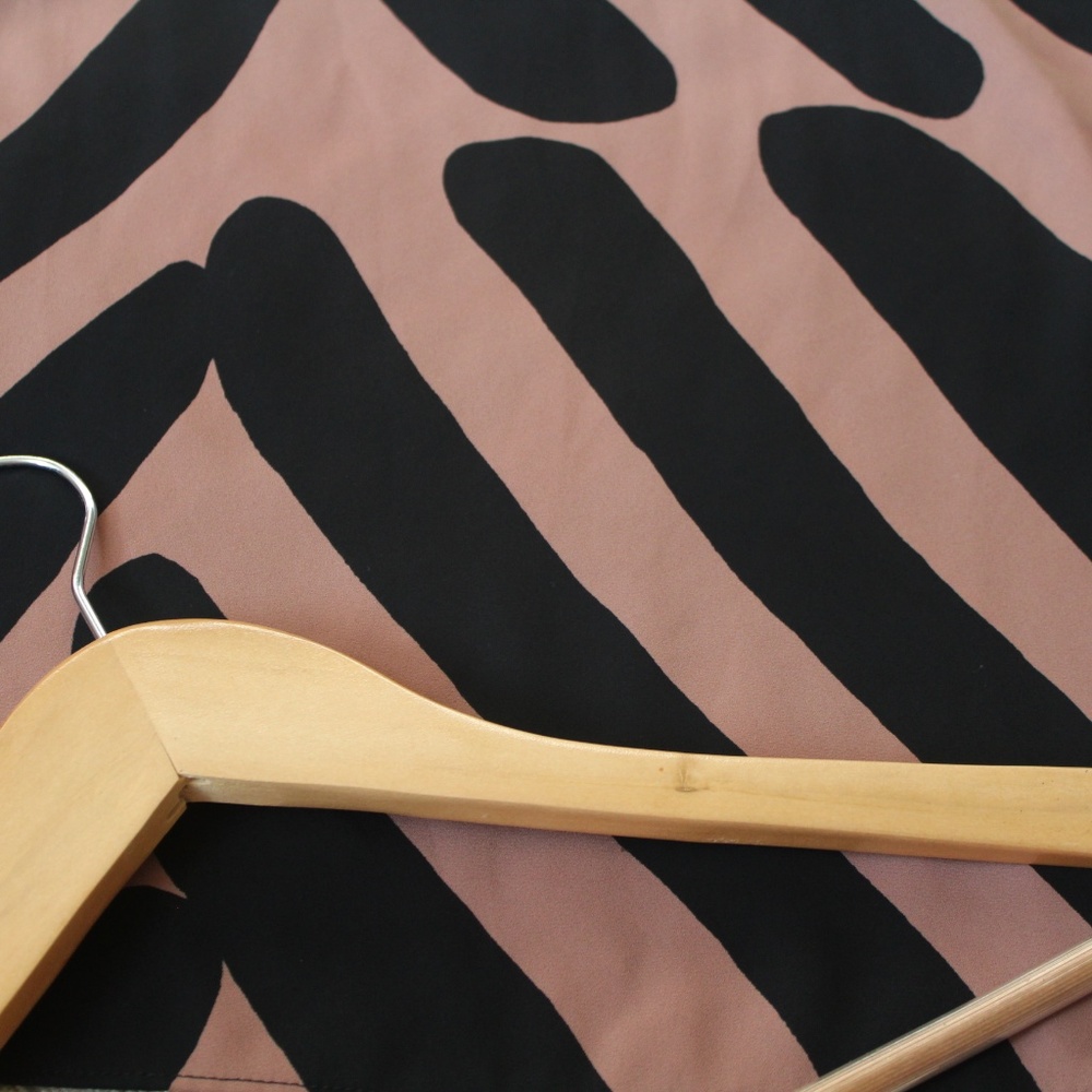 Loft Abstract Halter Blouse - Picture 2 of 4